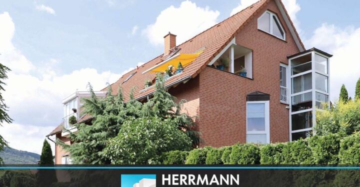 Sonnige 2-Zimmer-Wohnung mit Süd-Loggia & Stellplatz in Springe, 31832 Springe, Etagenwohnung zum Kauf