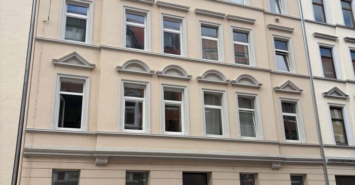Charmante 2,5 Zimmer-Wohnung in begehrter Lage von Hannover, 30161 Hannover, Etagenwohnung